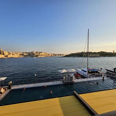 Stylish Two Bedroom Two Bathrooms Flat At The Promenade Tigne Jo1 * 그지라