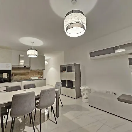 The Flow - J1 Apartment Gzira